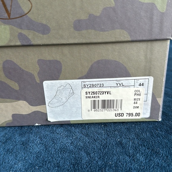 Valentino Garavani Navy Blue Off-White & Burgundy Rockrunners Size 44 or 11 - Picture 12 of 12